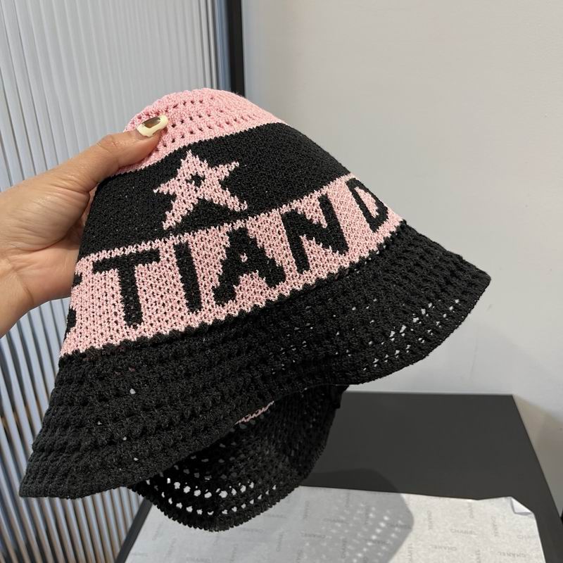 Dior hat 031077